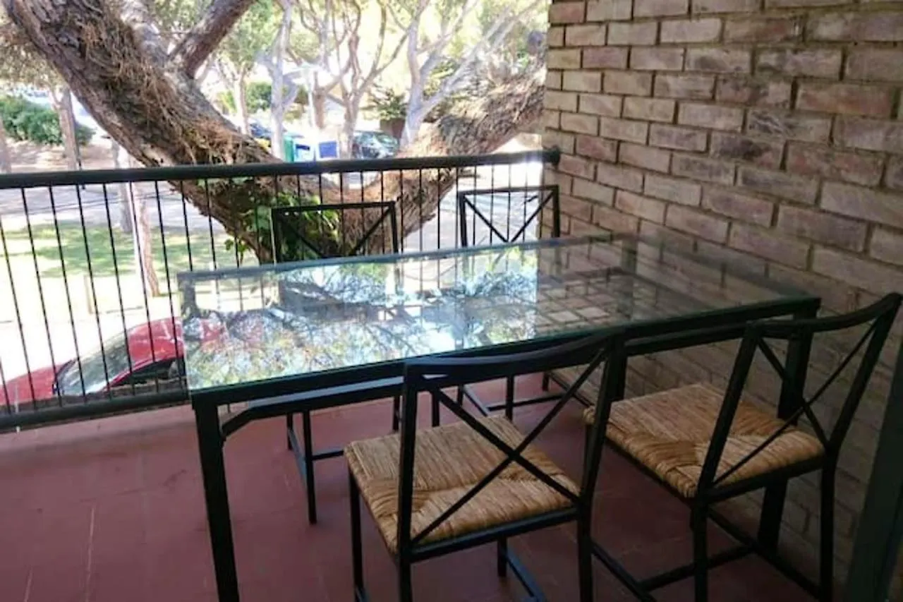 Spacious House In פלטחה ד'ארו