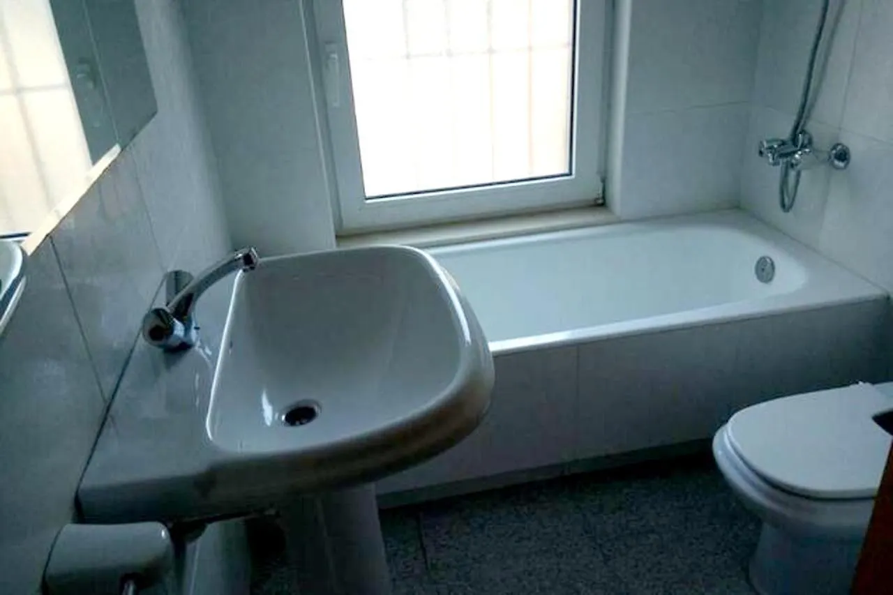 Spacious House In פלטחה ד'ארו