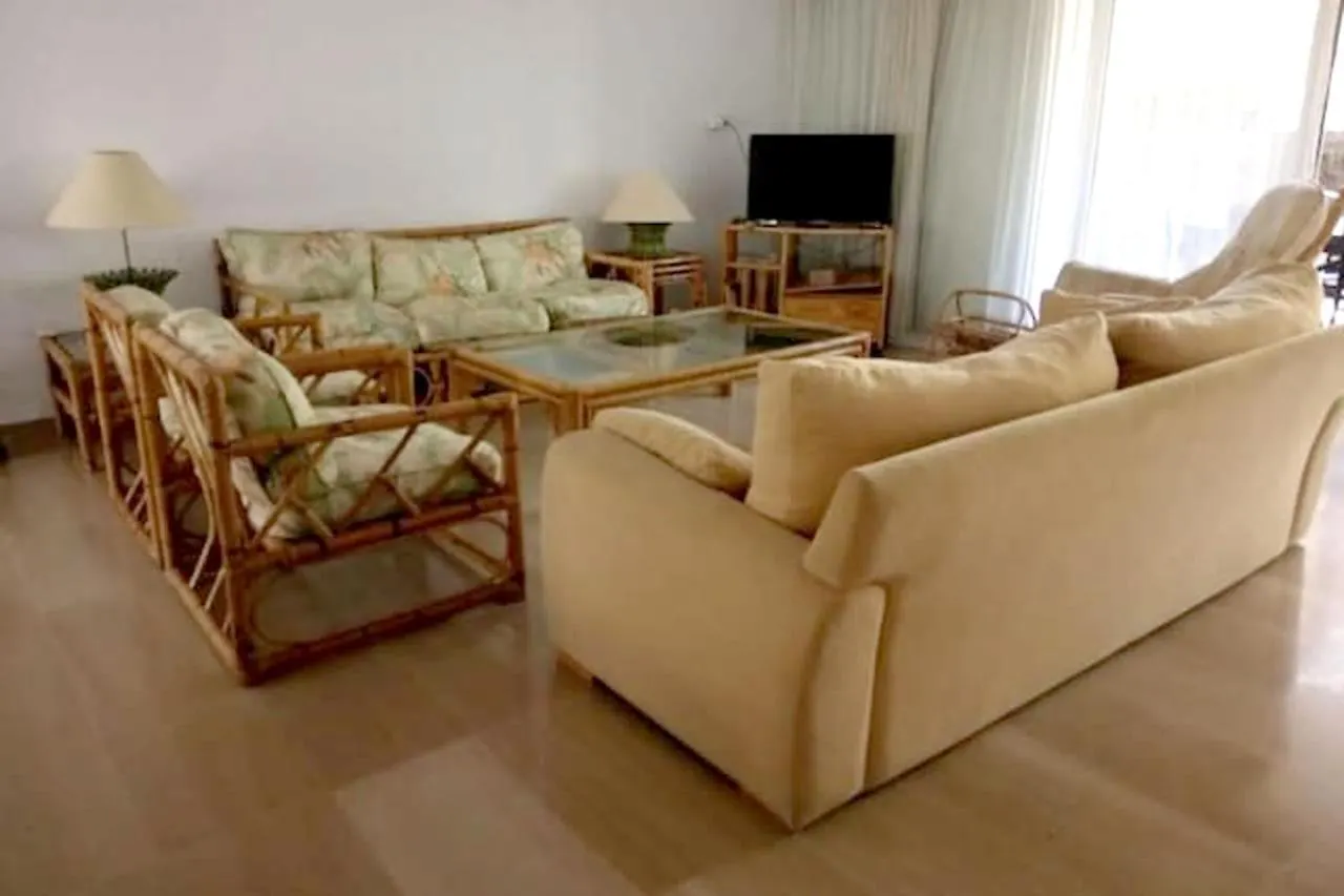 בית נופש Spacious House In פלטחה ד'ארו